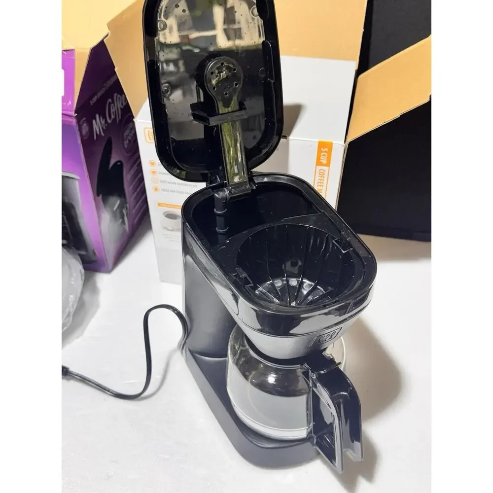 Set Of 2! Mr Coffee 5 Cup Mini Brew + Toastmaster 5 Cup Coffee Maker Set Used